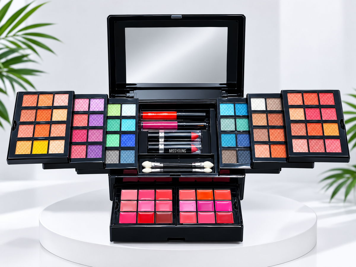 Miss Young Multi-Tier Makeup Kit